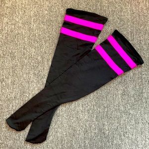Spandex Over Knee Dance Sox. Black Matte Lycra Screaming Fuschia M New